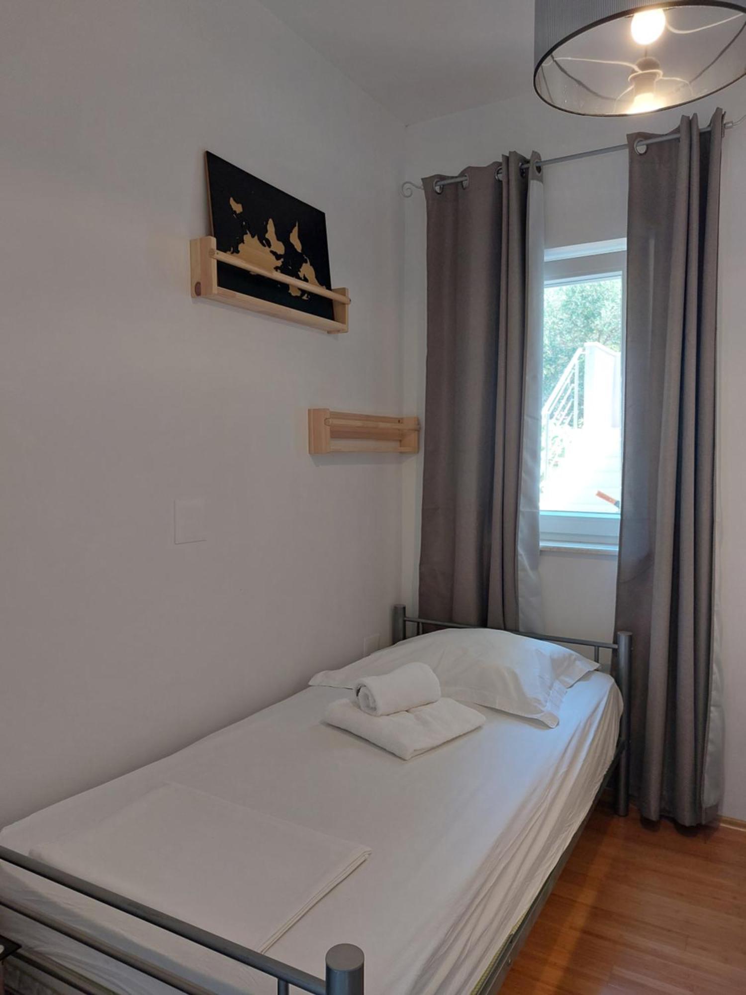 La Gioia Daire Trogir Oda fotoğraf